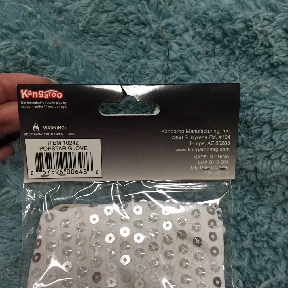 Single costume white silver sequin costume glove - Picture 6 of 12